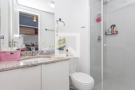 Banheiro de kitnet/studio para alugar com 1 quarto, 23m² em Paraíso, São Paulo