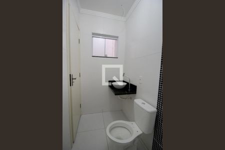 Banheiro de kitnet/studio para alugar com 1 quarto, 32m² em Vila Carvalho, Sorocaba