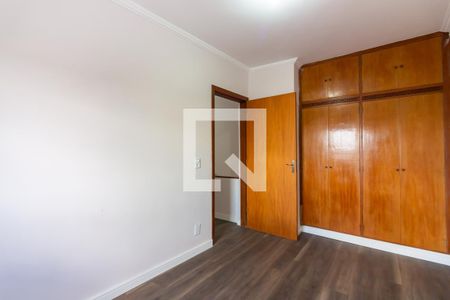 Quarto 1 de casa à venda com 3 quartos, 211m² em Novo Osasco, Osasco