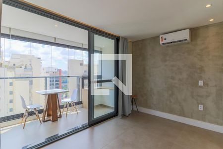 Sala/Quarto de apartamento para alugar com 1 quarto, 31m² em Campo Belo, São Paulo