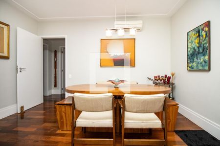 Sala, ambiente de jantar  de apartamento à venda com 4 quartos, 139m² em Moema, São Paulo