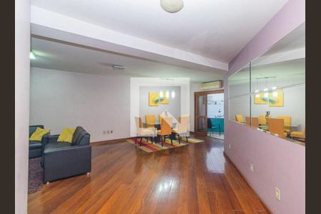 Sala de apartamento à venda com 2 quartos, 64m² em Morro do Espelho, São Leopoldo