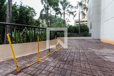 Apartamento à venda com 76m², 2 quartos e 1 vaga Apartamento à venda com 76m², 2 quartos e 1 vagaÁrea Comum