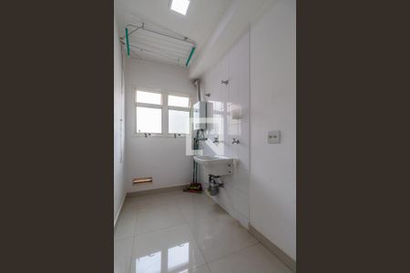 Apartamento à venda com 76m², 2 quartos e 1 vaga Apartamento à venda com 76m², 2 quartos e 1 vagaÁrea de Serviço