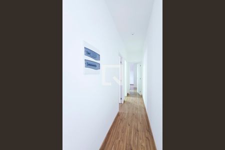 Corredor de apartamento para alugar com 2 quartos, 51m² em Condomínio Residencial Colinas do Paratehy, São José dos Campos