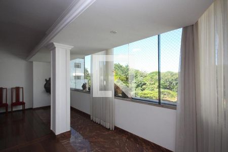 Apartamento à venda com 4 quartos, 229m² em Grajaú, Belo Horizonte