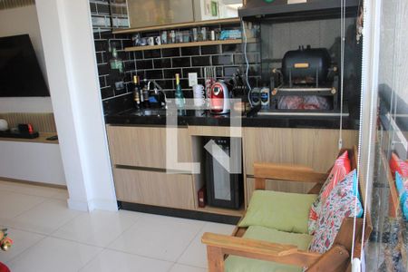 Varanda Gourmet da Sala de apartamento à venda com 2 quartos, 68m² em Jardim Flor da Montanha, Guarulhos