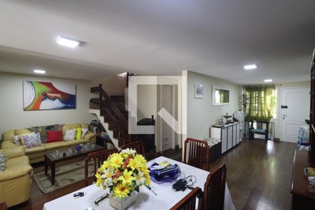 Sala 2 de casa de condomínio à venda com 4 quartos, 175m² em Ingá, Niterói