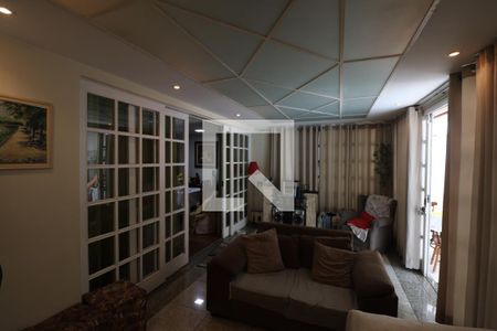 Sala de casa de condomínio à venda com 4 quartos, 175m² em Ingá, Niterói