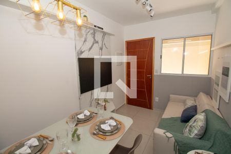 Sala de apartamento à venda com 2 quartos, 32m² em Jardim Vila Formosa, São Paulo