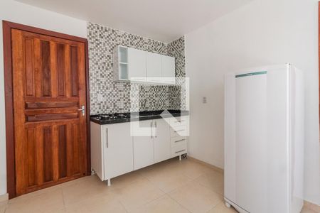 Cozinha de kitnet/studio para alugar com 1 quarto, 26m² em Jardim Cidade de Florianopolis, São José