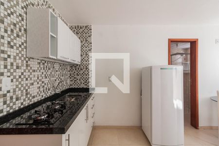 Cozinha de kitnet/studio para alugar com 1 quarto, 26m² em Jardim Cidade de Florianopolis, São José