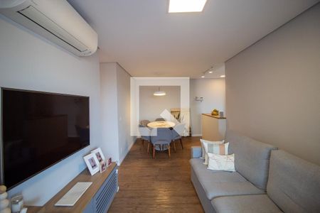 Sala de estar de apartamento à venda com 3 quartos, 81m² em Vila Isa, São Paulo