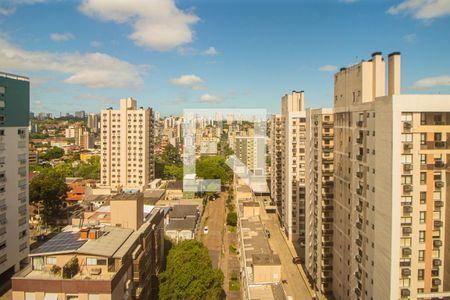 Vista da Varanda da Sala de apartamento para alugar com 3 quartos, 75m² em Passo D’areia, Porto Alegre