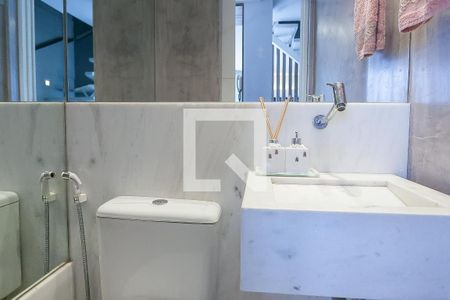 Lavabo de apartamento à venda com 2 quartos, 70m² em Vila da Serra, Nova Lima