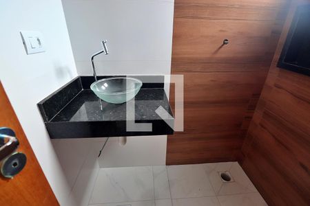 Suíte - Banheiro do Quarto 1 de apartamento à venda com 2 quartos, 64m² em Jardim Santo Alberto, Santo André
