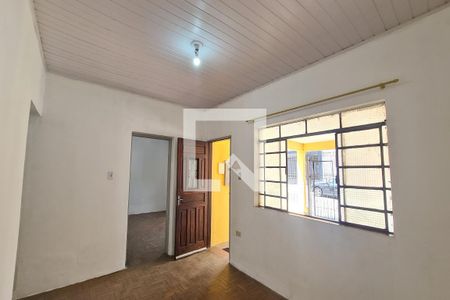 Sala de casa à venda com 3 quartos, 250m² em Jardim Independência, São Paulo