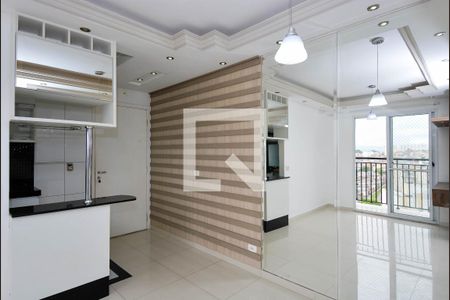 Sala de apartamento para alugar com 3 quartos, 80m² em Jardim Cocaia, Guarulhos