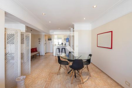 Sala de apartamento à venda com 2 quartos, 103m² em Cerqueira César, São Paulo