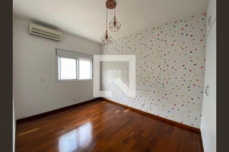 Casa à venda com 4 quartos, 240m² em Vila Cruzeiro, São Paulo