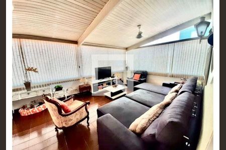 Casa à venda com 4 quartos, 460m² em Campestre, Santo André