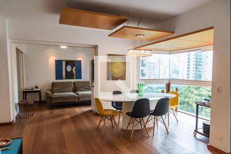 Sala de apartamento à venda com 2 quartos, 126m² em Jardim Vila Mariana, São Paulo