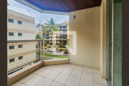 sacada de apartamento para alugar com 3 quartos, 102m² em Jardim Belmar, Guarujá