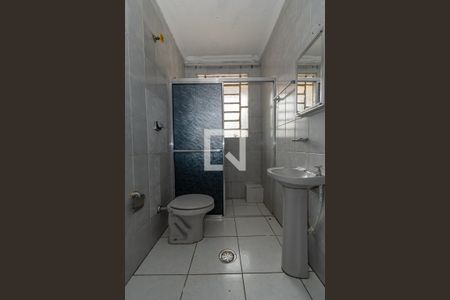 Banheiro  de apartamento à venda com 1 quarto, 51m² em Centro, Campinas