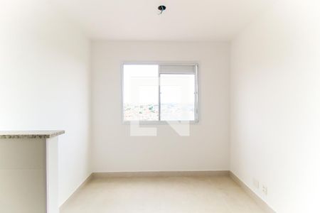 Sala e Cozinha de apartamento para alugar com 2 quartos, 42m² em Vila Nova Curuçá, São Paulo