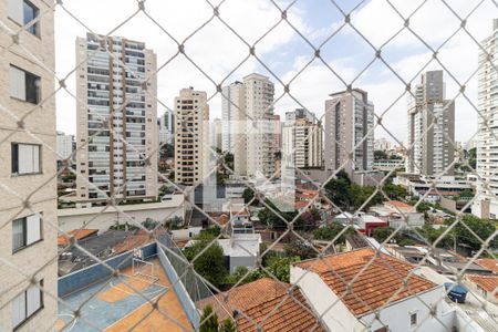 Vista do Quarto  de apartamento para alugar com 1 quarto, 44m² em Bosque da Saúde, São Paulo