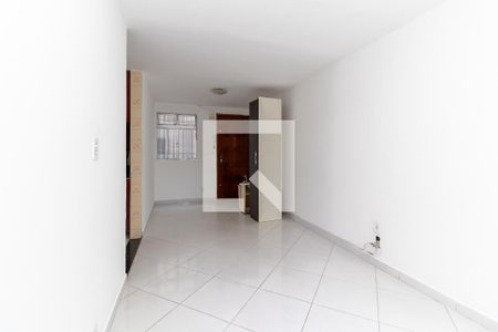 Sala de apartamento à venda com 2 quartos, 58m² em Conjunto Residencial José Bonifácio, São Paulo