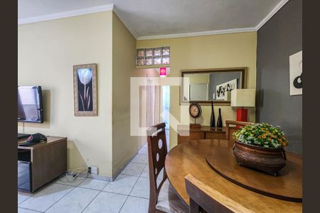 Detalhe Sala de apartamento para alugar com 2 quartos, 85m² em Ponta da Praia, Santos