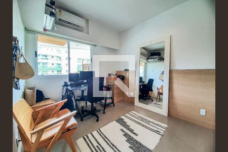 Quarto 1 de apartamento para alugar com 2 quartos, 75m² em Barra da Tijuca, Rio de Janeiro