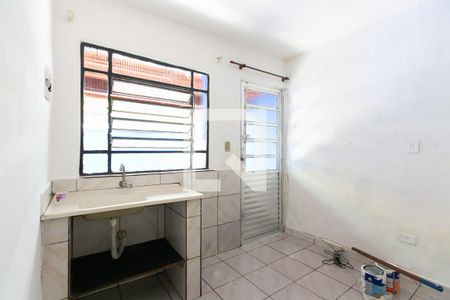 Quarto - Cozinha de casa à venda com 1 quarto, 28m² em Vila Carmosina, São Paulo