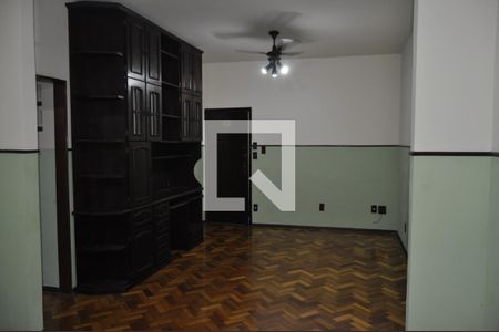 Apartamento para alugar com 80m², 3 quartos e sem vagaSala