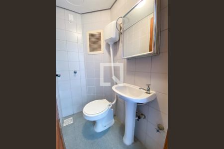 Apartamento para alugar com 126m², 4 quartos e 1 vaga Apartamento para alugar com 126m², 4 quartos e 1 vagaBanheiro de serviço