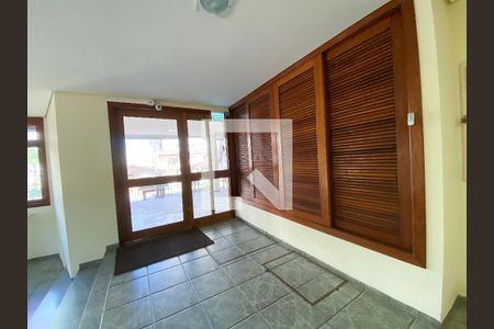 Apartamento para alugar com 126m², 4 quartos e 1 vaga Apartamento para alugar com 126m², 4 quartos e 1 vagaHall de entrada
