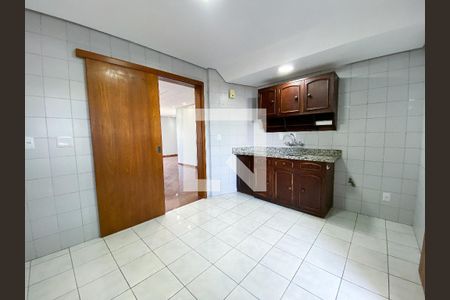 Apartamento para alugar com 126m², 4 quartos e 1 vaga Apartamento para alugar com 126m², 4 quartos e 1 vagaCozinha
