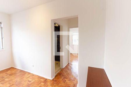 Corredor  de apartamento para alugar com 1 quarto, 45m² em Lapa, São Paulo