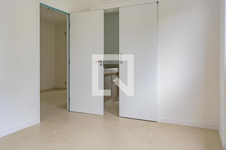 Quarto de apartamento para alugar com 2 quartos, 54m² em Cachoeira do Bom Jesus, Florianópolis