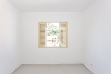 Quarto  de casa para alugar com 1 quarto, 70m² em Parque Bristol, São Paulo