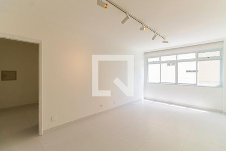 Sala de apartamento à venda com 3 quartos, 110m² em Cerqueira César, São Paulo