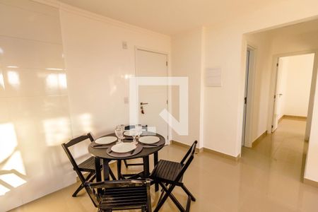 Sala de apartamento para alugar com 2 quartos, 75m² em Boqueirão, Praia Grande