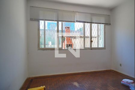 Sala de casa para alugar com 7 quartos, 270m² em Auxiliadora, Porto Alegre