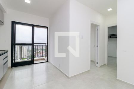 Sala de apartamento à venda com 2 quartos, 38m² em Veleiros, São Paulo