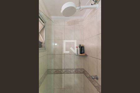 Banheiro de apartamento à venda com 1 quarto, 46m² em Centro, Campinas