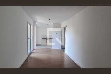 Sala de apartamento para alugar com 2 quartos, 54m² em Jardim Carolina, Jundiaí
