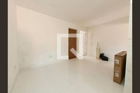 Sala de casa para alugar com 3 quartos, 60m² em Vila Palmeiras, São Paulo