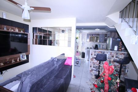 Sala de casa de condomínio à venda com 2 quartos, 60m² em Piedade, Rio de Janeiro