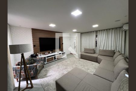 Casa à venda com 3 quartos, 240m² em Vila Leopoldina, Santo André